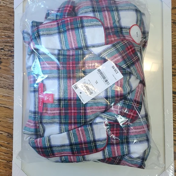 Men's plaid pajama set by Family PJs for Christmas in Stewart plaid pattern - Picture 5 of 9